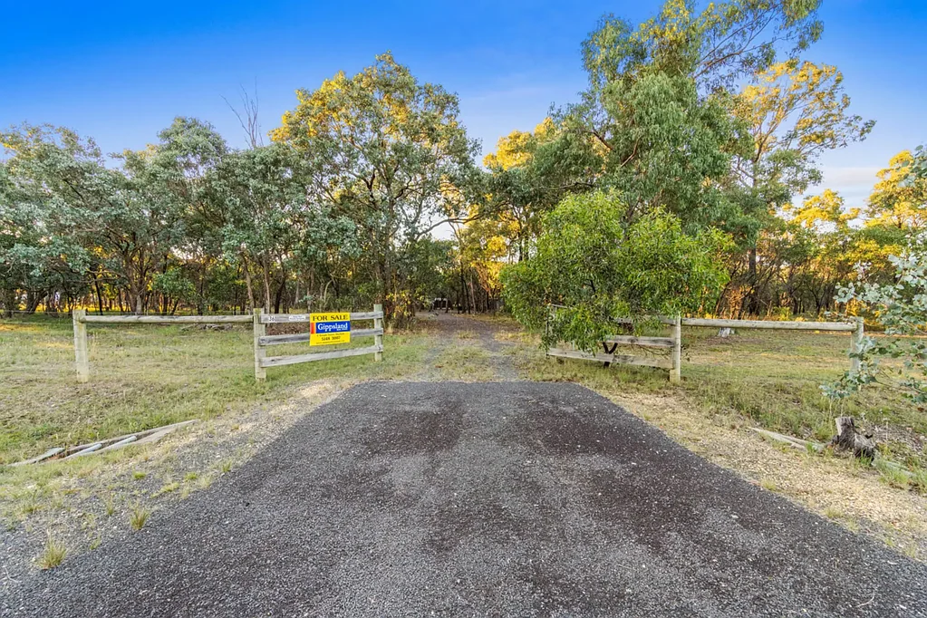 36 Broberg Close, Heyfield, VIC 3858