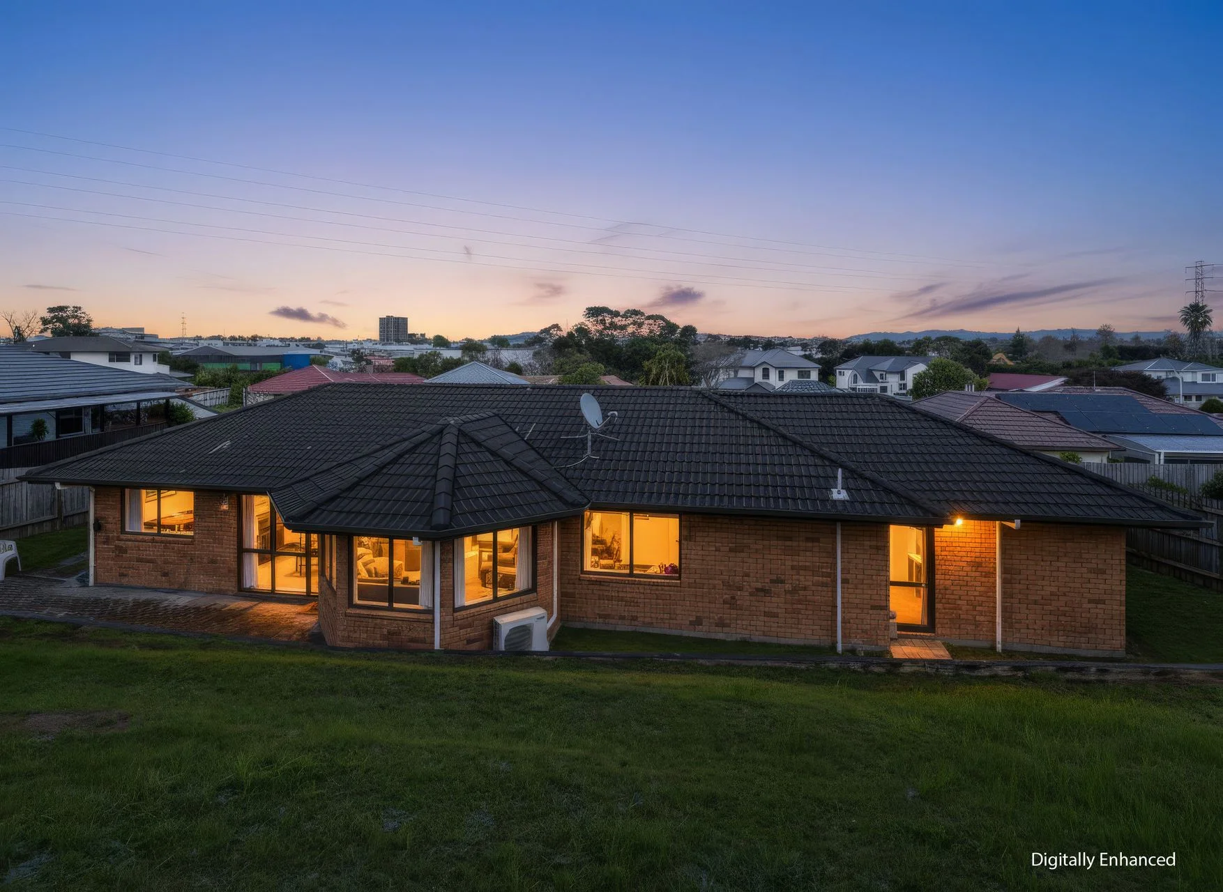 Avondale 3房 Brick and Tile WINNER