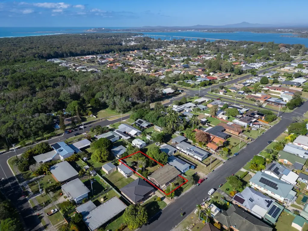 Iluka 2 Bedroom Land. Lifestyle. Location. Everything You Love About Iluka Starts Here!