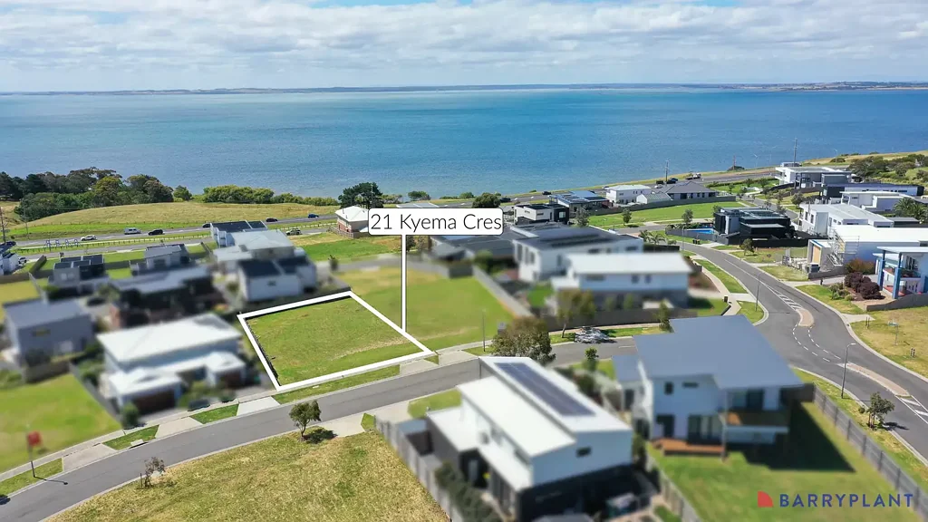 San Remo Stunning Water Views - 684m2