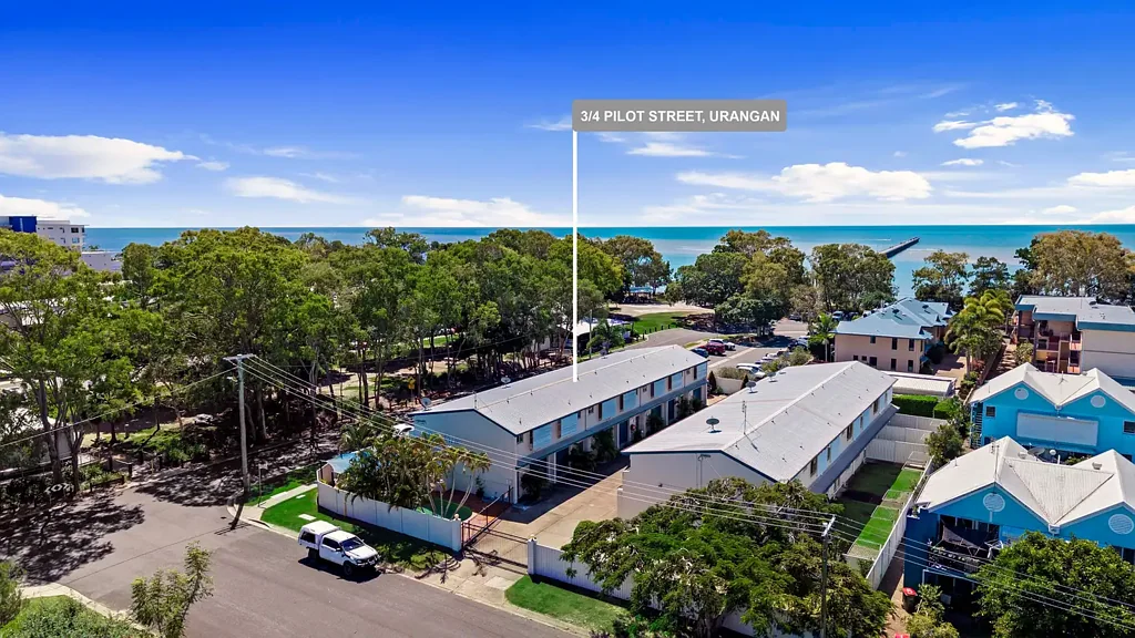 3/4 Pilot Street, Urangan, QLD 4655