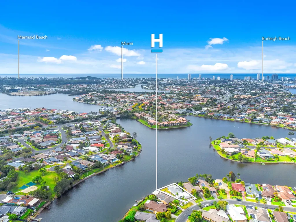 39 Southlake Drive, Varsity Lakes, QLD 4227