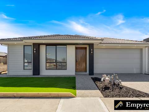 Donnybrook 4 Bedroom Brand New Brilliance in Donnybrook's Growth Corridor