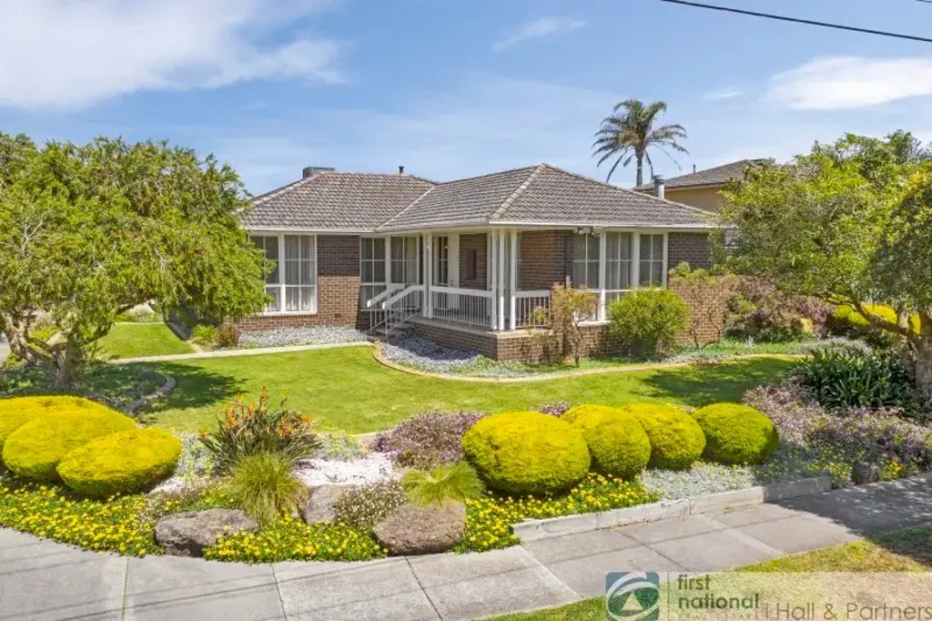 IDEAL FAMILY HOME IN QUIET LOCATION