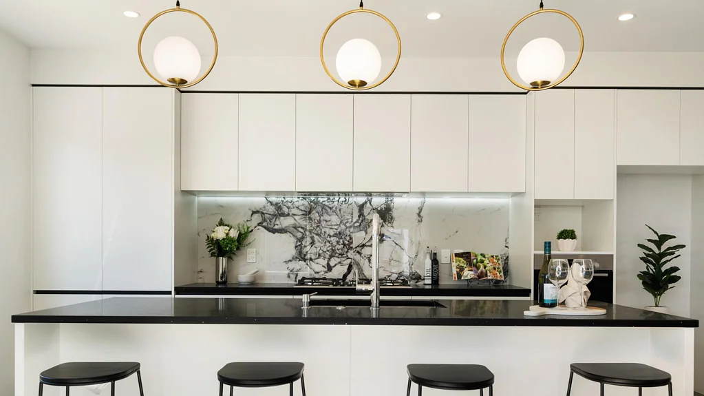 Clarks Beach 4Phòng ngủ Contemporary Comfort Meets Coastal Lifestyle