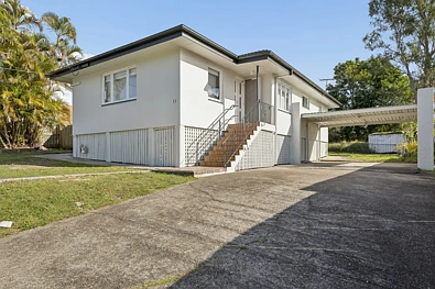 Inala 3 Slaapkamer Renovated Family Home with Flexible Living on 647m²