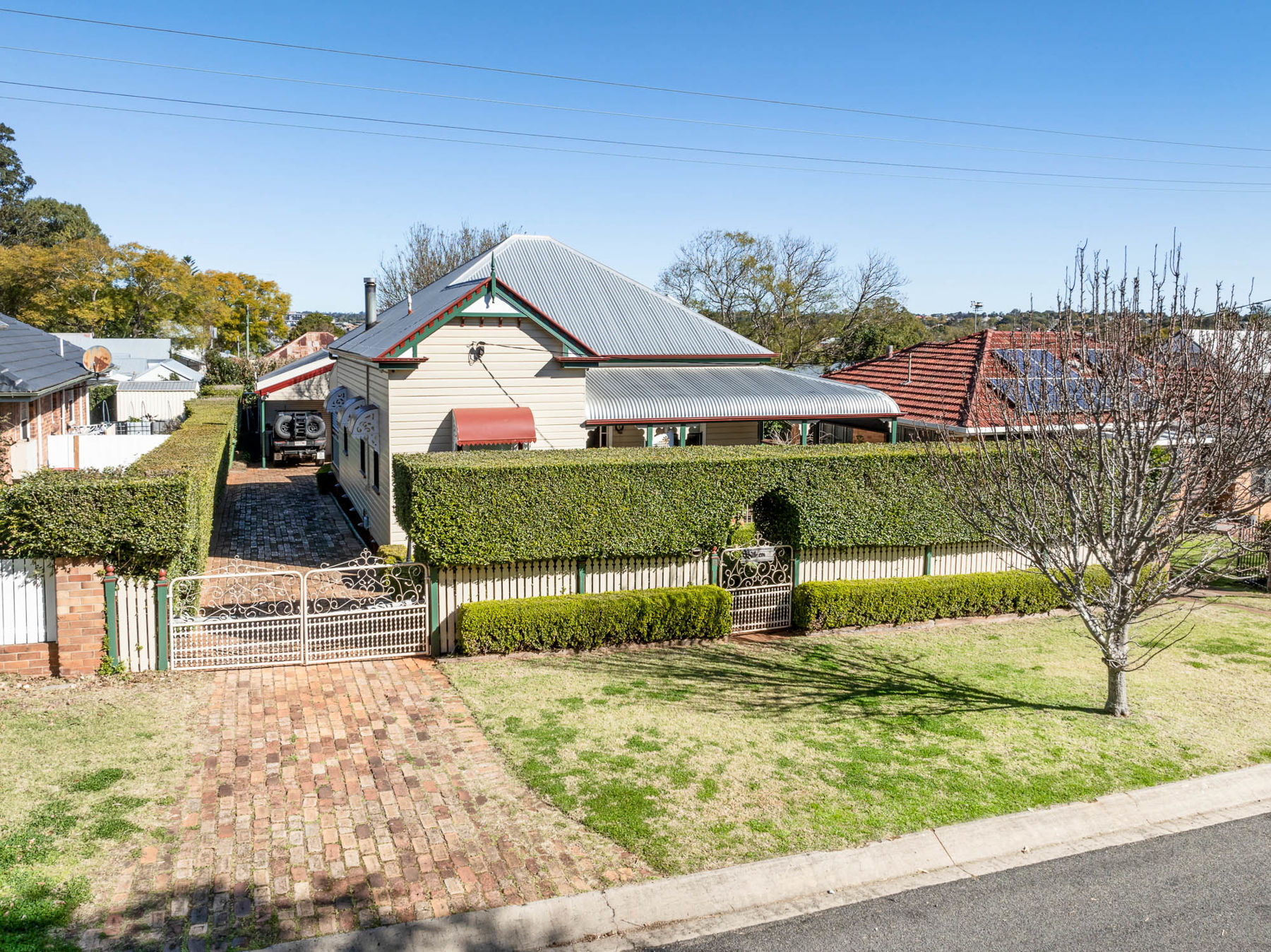 16 ROBINSON ST, NORTH TOOWOOMBA QLD 4350, 0房, 0浴, House