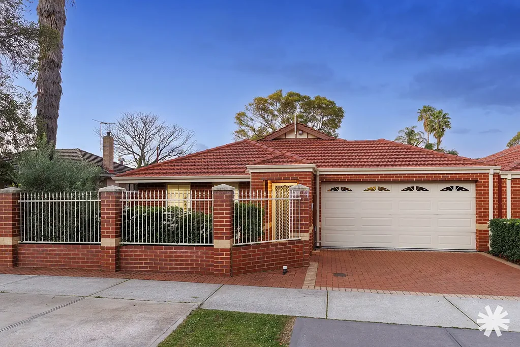 Redcliffe 3房  PERFECTLY PRESENTED AND READY TO WELCOME YOU HOME
