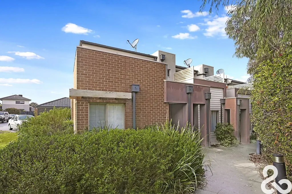Lovely Townhouse in Mernda Village