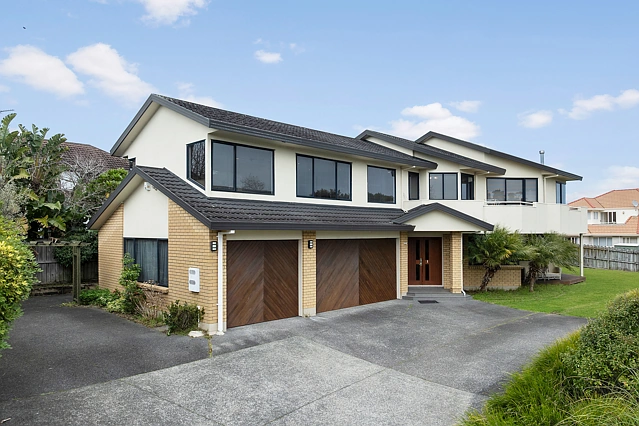 8 Chiania Place, Somerville, Manukau City