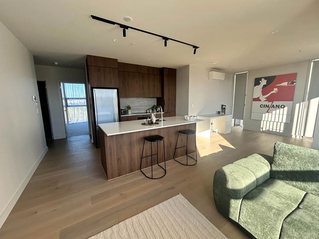 Modern 2-Bedroom Apartment — Lock & Leave Living