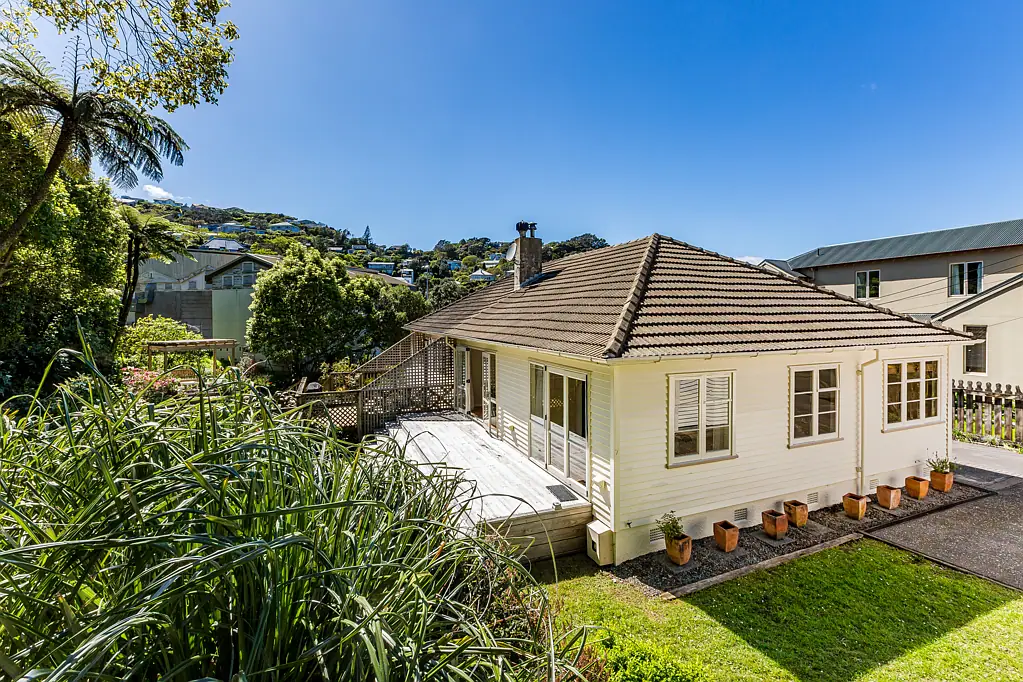 7 Delhi Crescent, Khandallah, Wellington