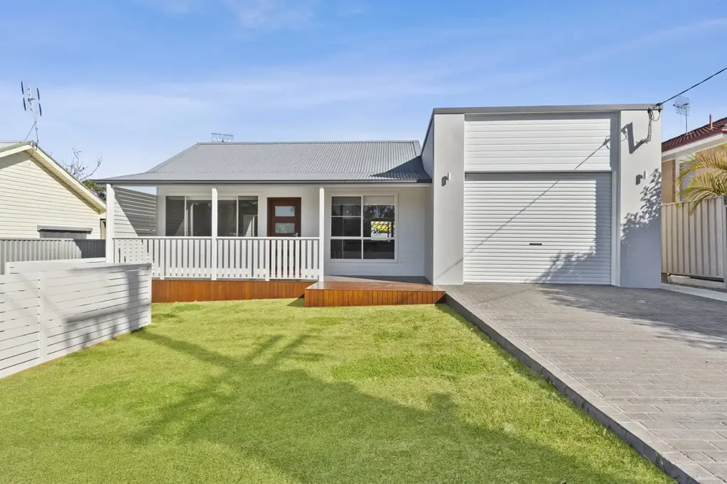 Perfectly presented Family Home with Spacious Outdoor Living