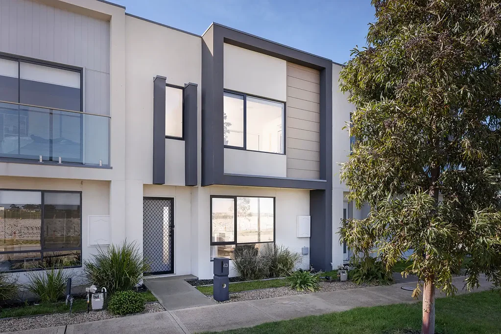 Deanside 3ਬੈੱਡਰੂਮ Modern, Stylish & Perfectly Positioned