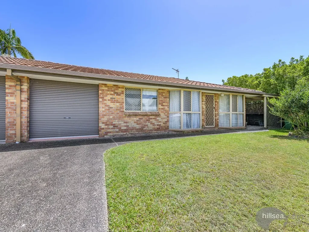 2/1 Penny Place, Arundel, QLD 4214