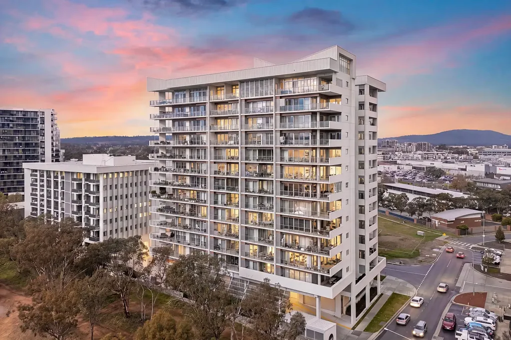 Gungahlin 2 Slaapkamer North-Facing Luxury in the Tightly-Held Lumi Development
