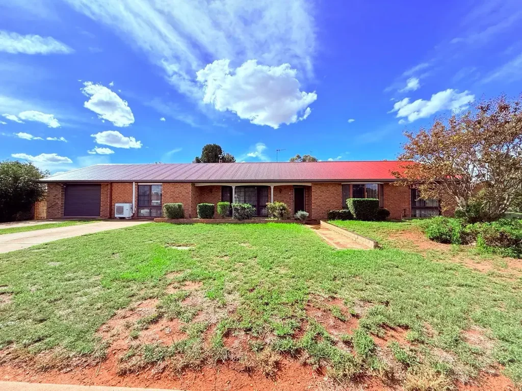 Condobolin 4Zimmer Ray White Condobolin - (02) 6895 3364