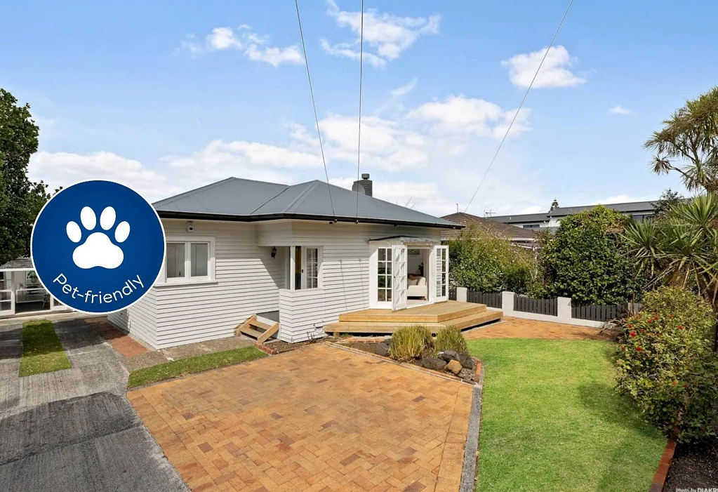 3 Bed, Pet-Friendly for rent in Point Chev