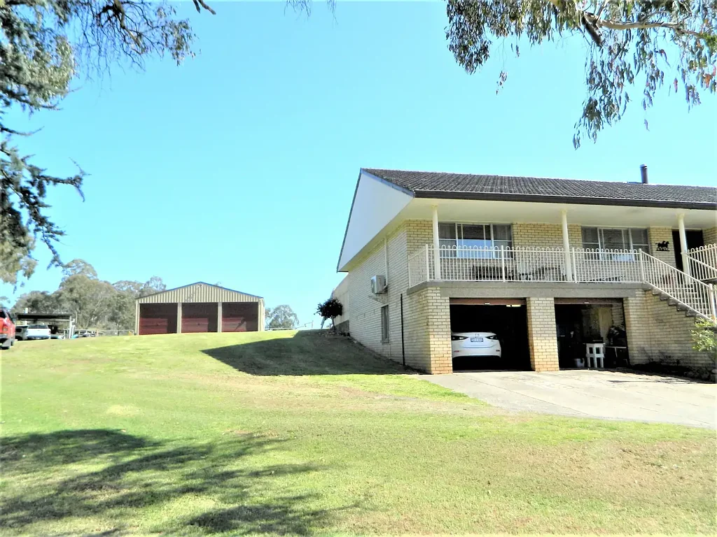 Kandos 3 Bedroom Large Family Home