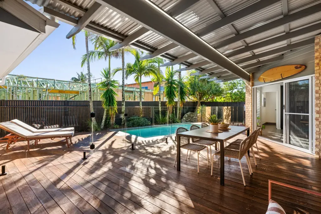 Wurtulla 5 Slaapkamer 5 Homes From The Beach & Sellers Motivated!