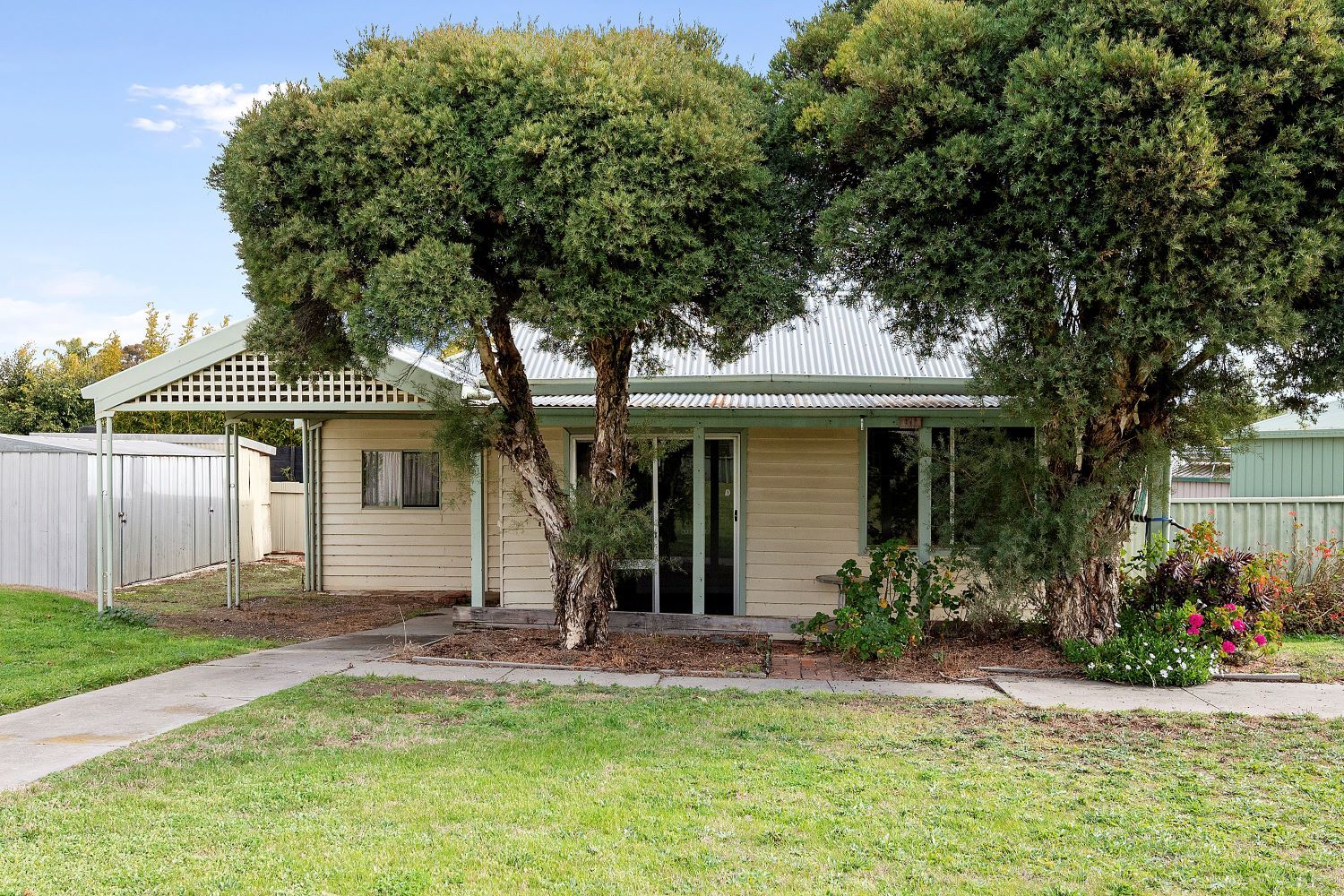 16 YOULDEN ST, CALIFORNIA GULLY VIC 3556, 0 Bedrooms, 0 Bathrooms, House