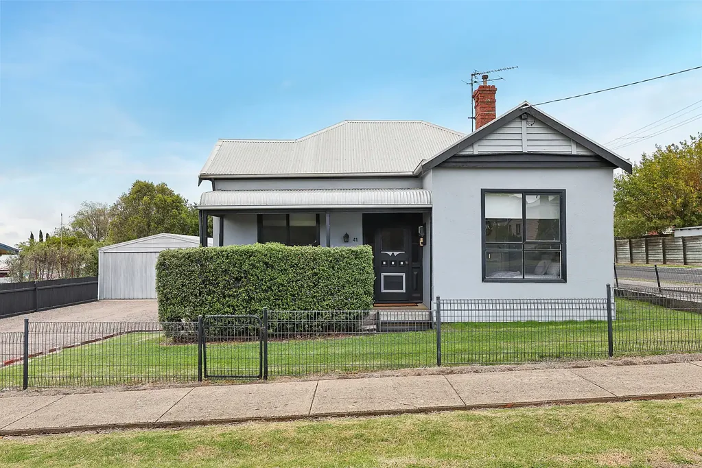 41 Bowen Street, Camperdown, VIC 3260