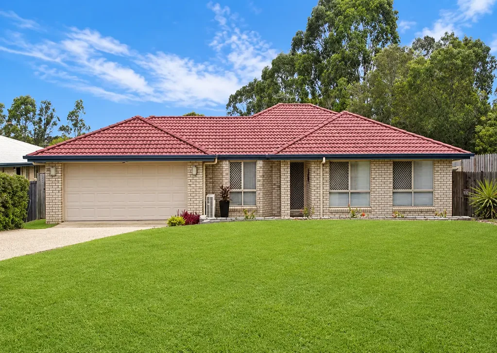 Family home in Narangba - Narangba Valley State High School Catchment