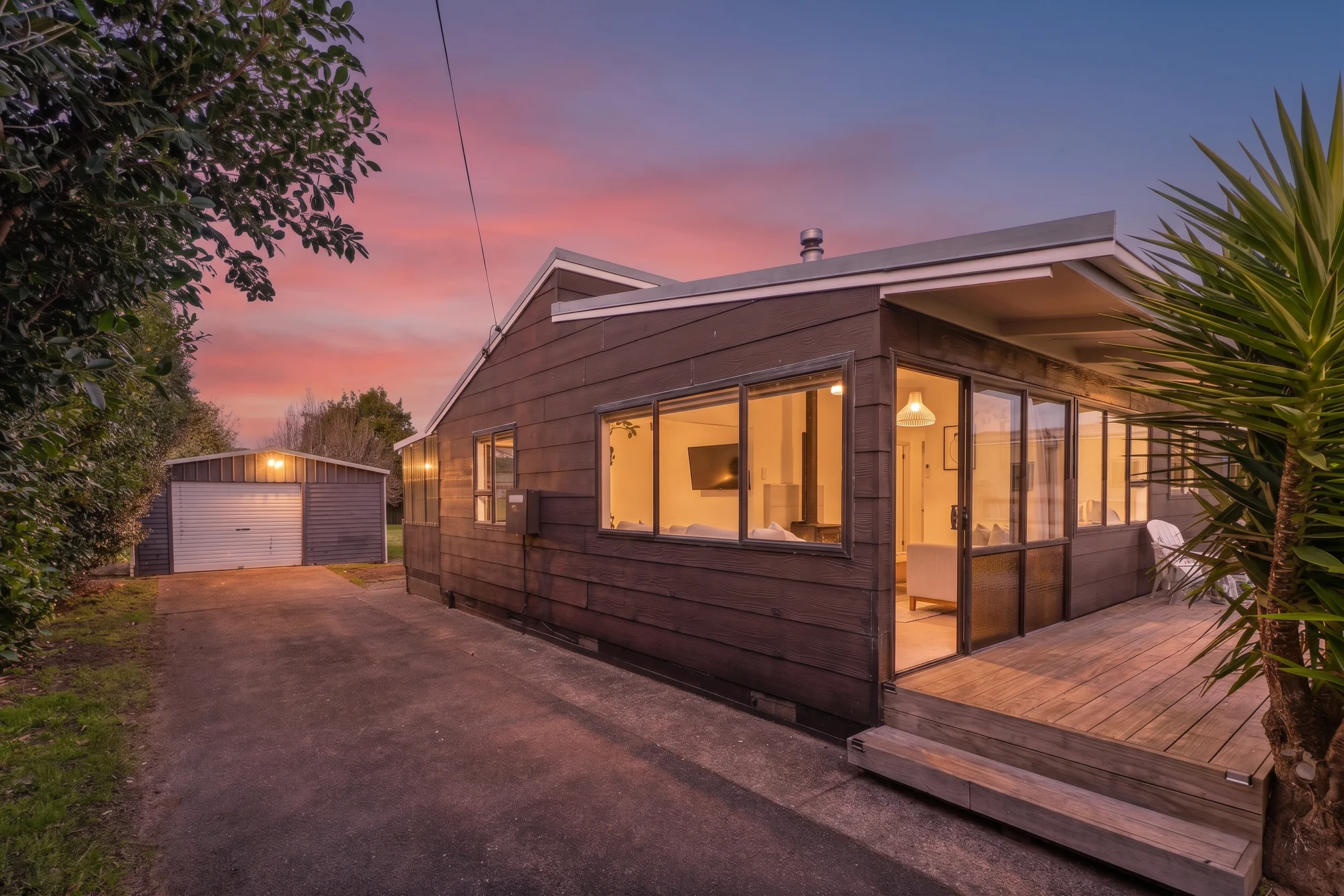 Whitianga 3Moenga Vendors ready to move on!
