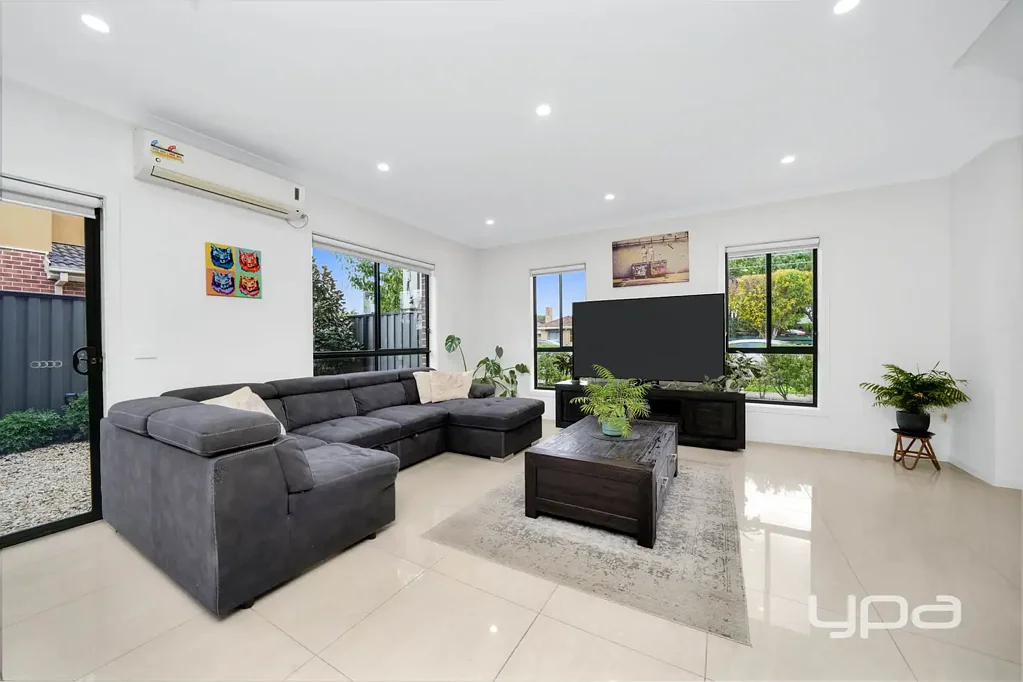 Broadmeadows 3Moenga CONVENIENCE AND COMFORT