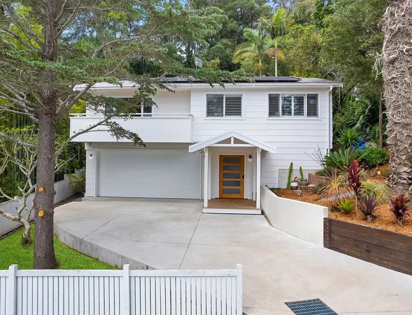 11 Cabbage Tree Avenue, Avoca Beach, Central Coast, 4 कमरे, 2 बाथरूम, House