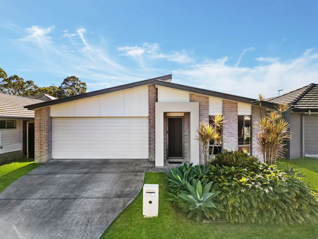 Burpengary 4 Bedroom Modern Living and Effortless Style in a Quiet Burpengary Locale