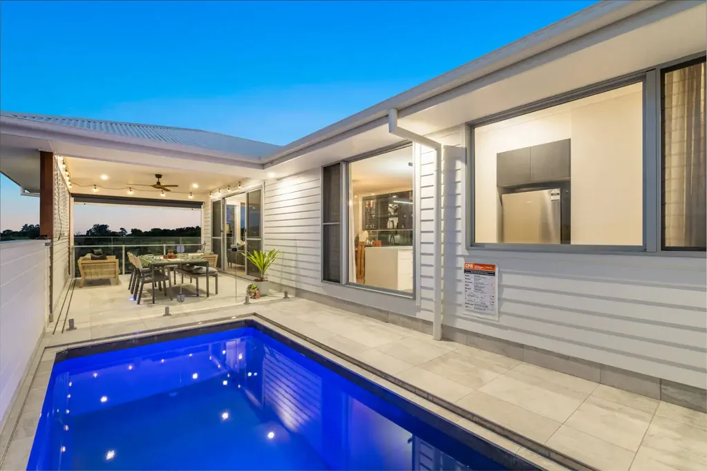 Bilambil Heights 5房  Luxury Scenic Ridge Living with Dual Living, Pool & Panoramic Views