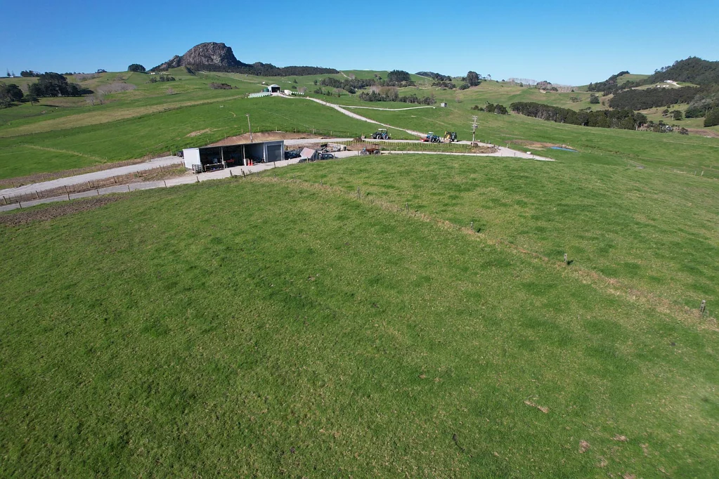 Dargaville  Sunny Elevated Block - Mititai
