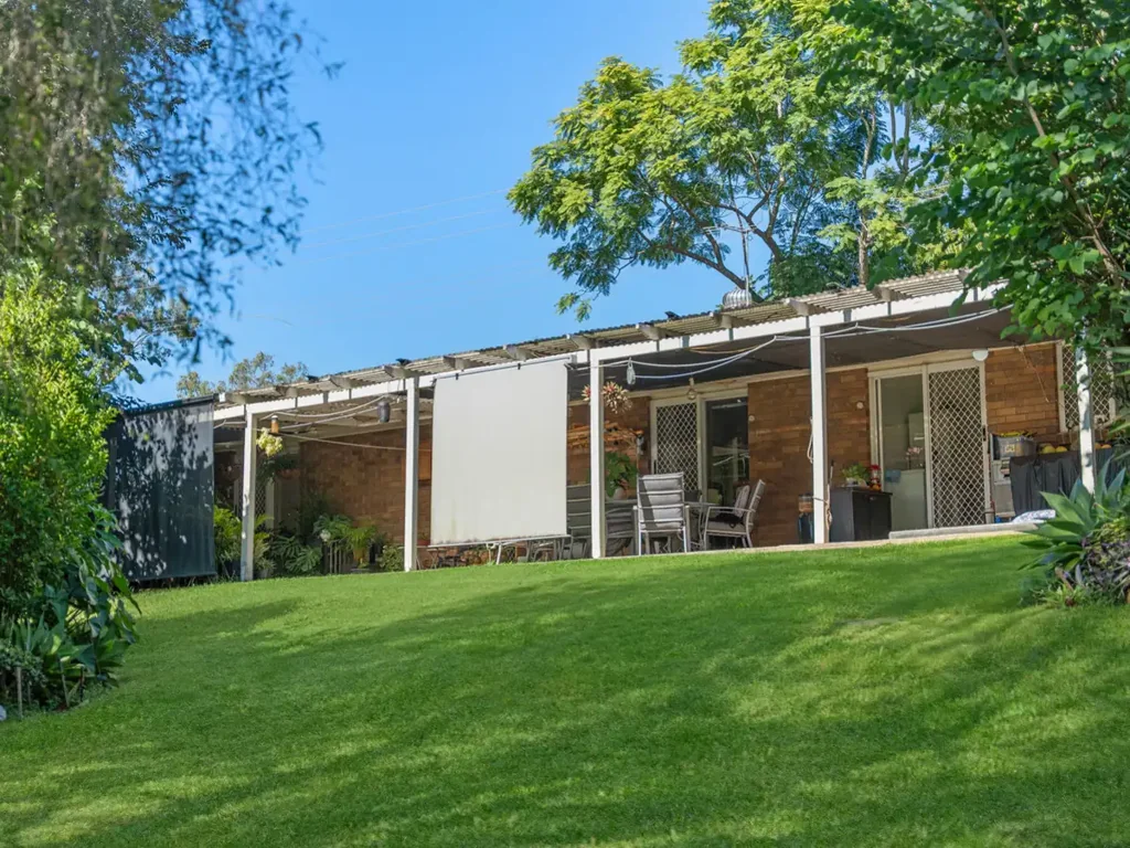 18 Queensborough Parade, Karalee, QLD 4306