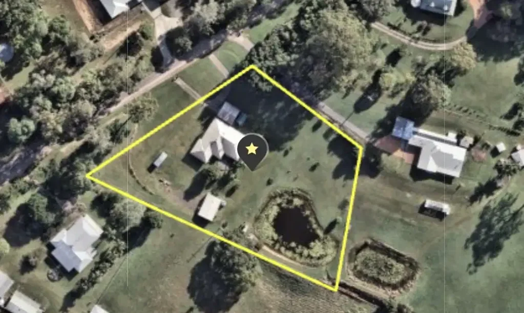 34 Grecian Bends Rd, Greens Creek, QLD 4570