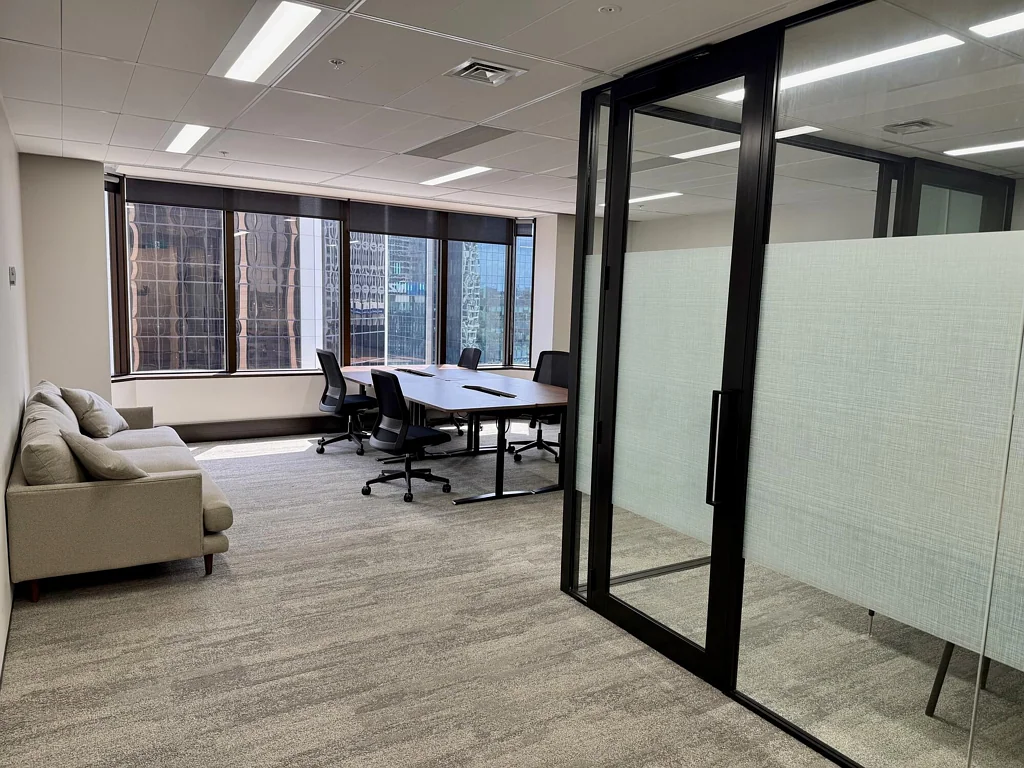 Auckland Central Petite Suite in Iconic Queen Street Tower