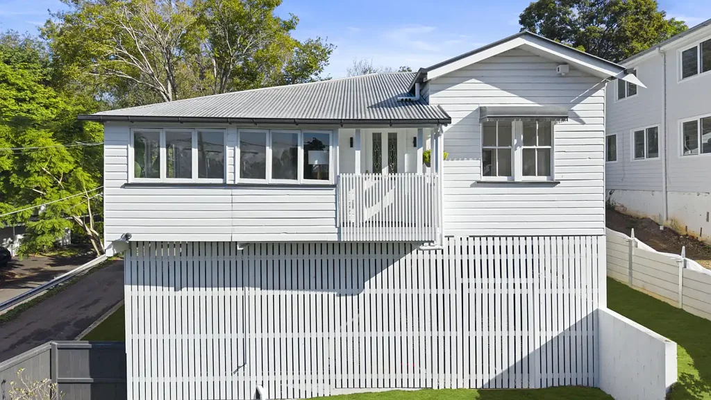 Toowong 3部屋 Recently Renovated Low Maintenance Character Home