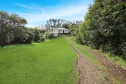 5920 State Highway 10, Awanui