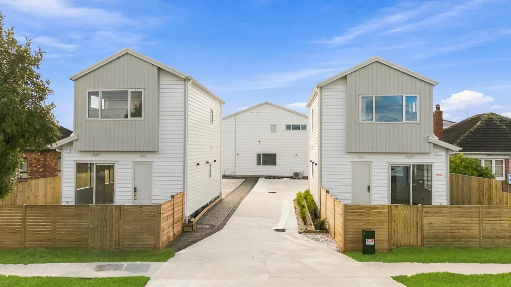 Papatoetoe 2Kwarto A Smart Start. A Smart Investment!