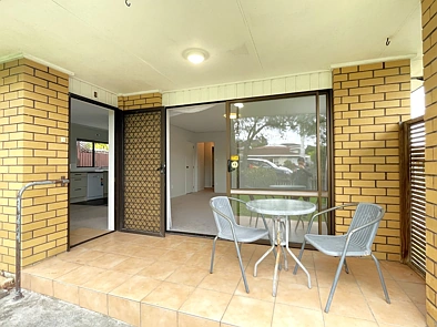 Close to Town Centre - Recently Refurbished
