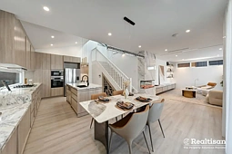 TH4/135 Bellingara Road, Miranda