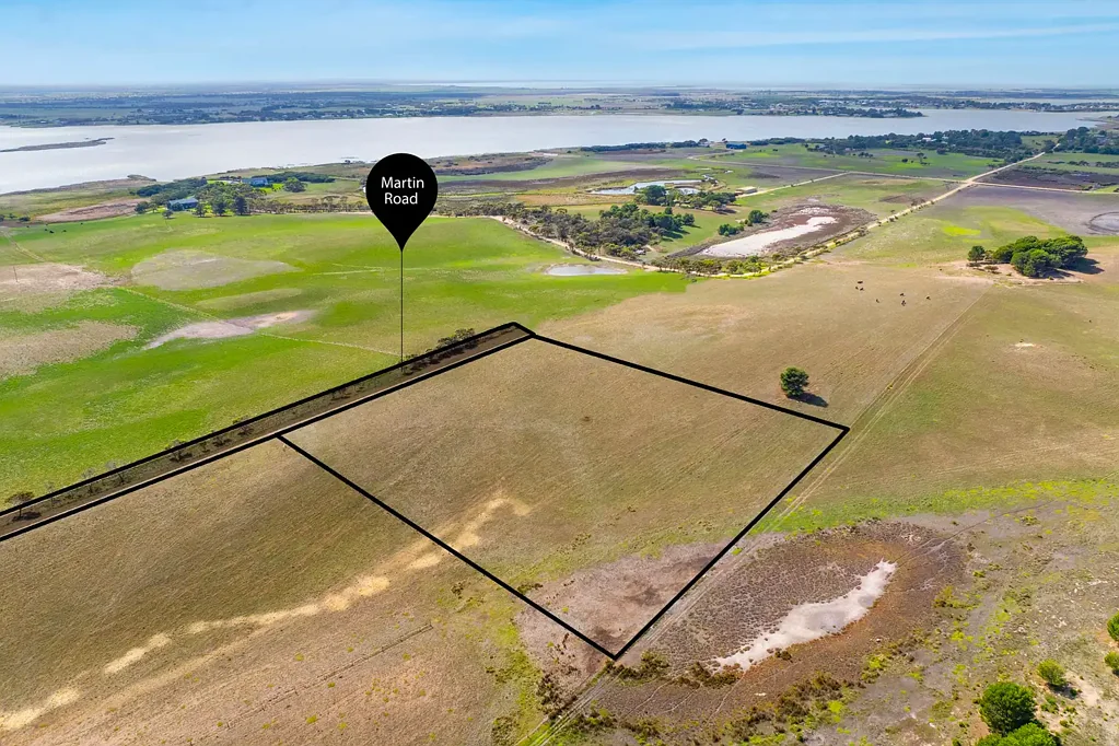 Hindmarsh Island Peaceful 5-Acre Lifestyle Allotment on Hindmarsh Island