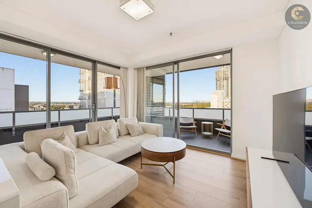 Burwood 2房 高层奢华，坐拥悉尼城市天际线壮丽美景 Elevated High-Rise Luxury with Breathtaking Sydney City Skyl