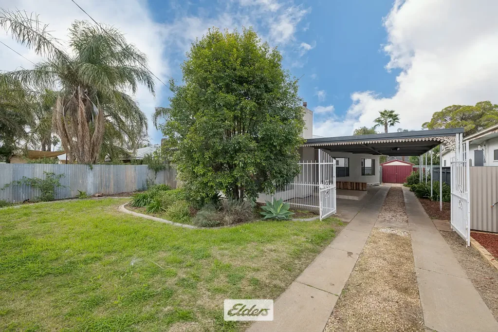 Comfortable 3-Bedroom Home with Spacious Yard