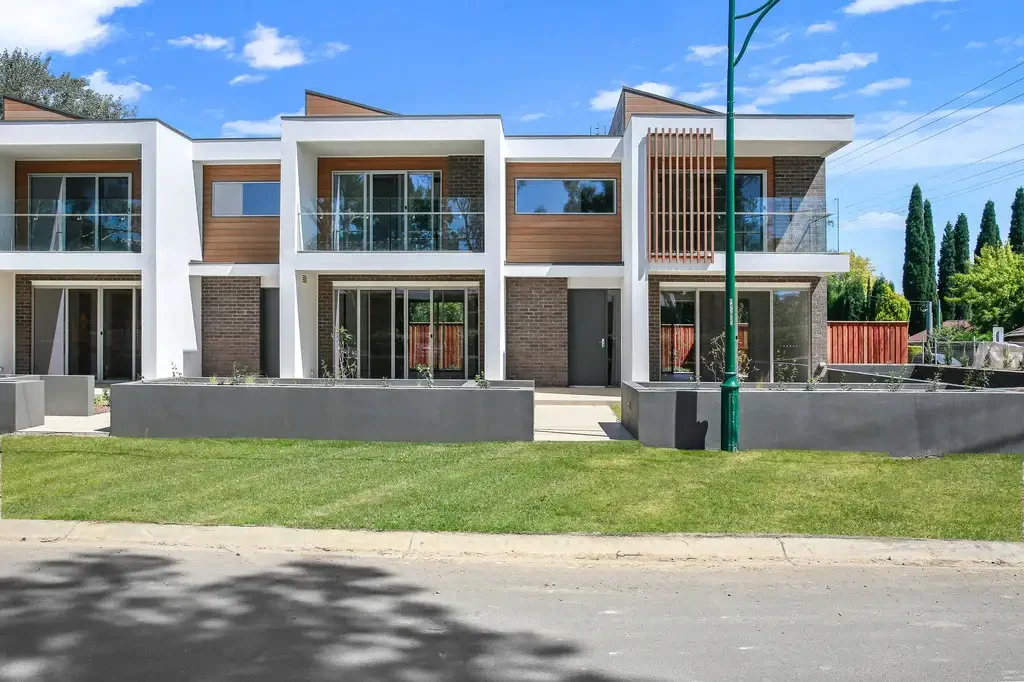 Luxury 3 Bedroom Townhouse in the Heart of Bowral