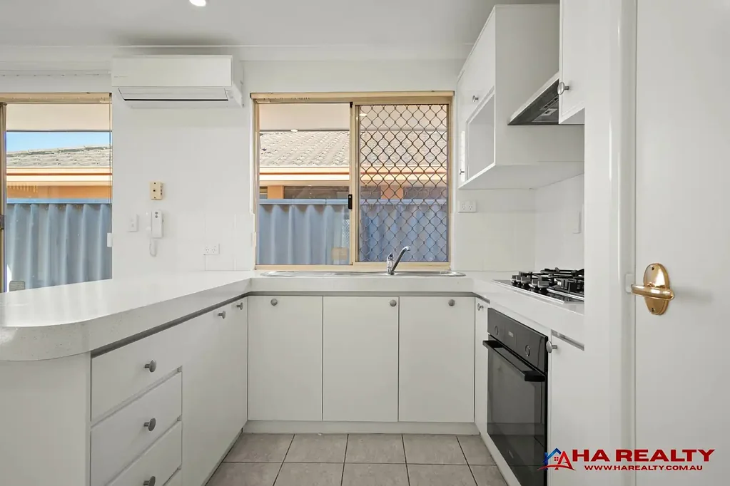 Cannington 3 Bedroom Move in, Relax & Enjoy!