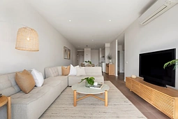 102/380 Bay Street, Brighton