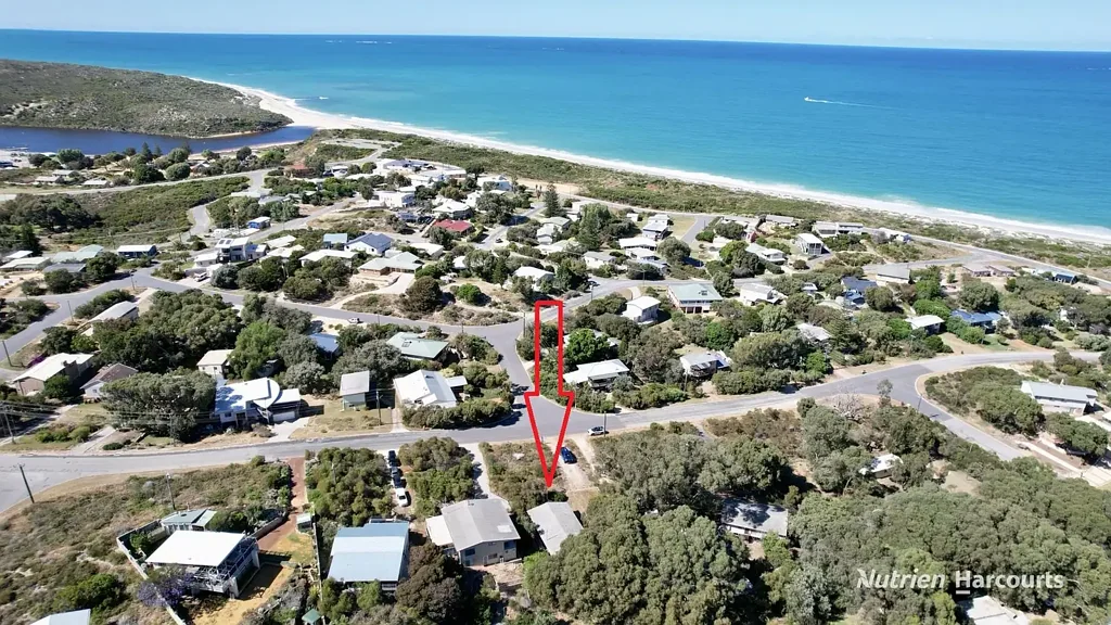 33 Mortimer Road, Guilderton, WA 6041