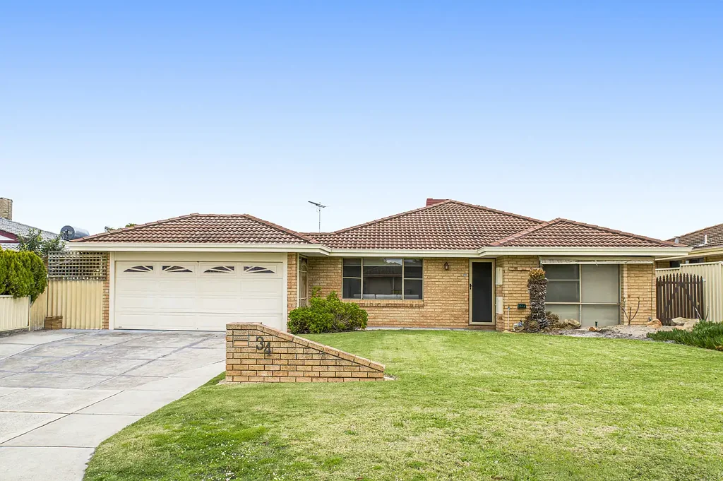 Thornlie 4房  Spacious Family Living on a Massive 686sqm Block