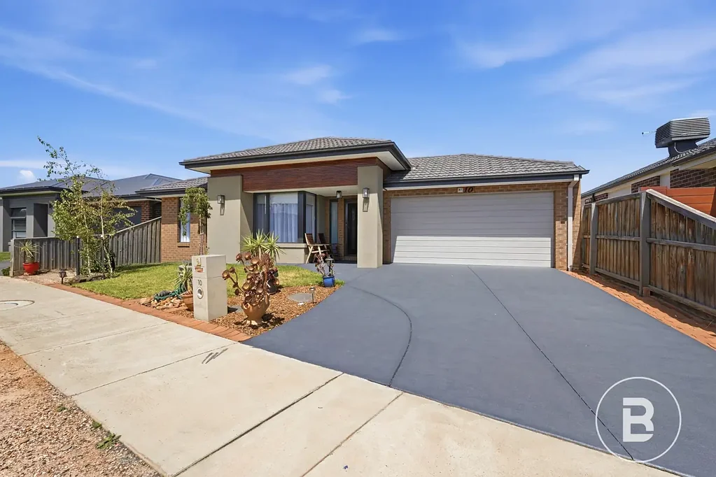 10 Pinnacle Point Road, Bacchus Marsh, VIC 3340